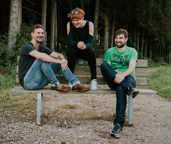 Bild vergrößern: Little Talks Band