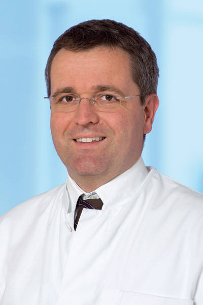 Bild vergrößern: Chefarzt Dr. Christoph Balzer