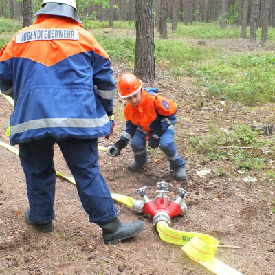 Bild vergrößern: pm Jugendfeuerwehr Bild 4