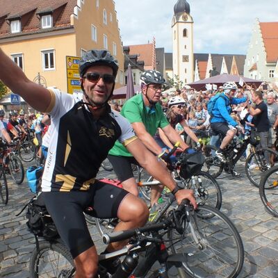 Bild vergrößern: BR Radltour 2019_Ankunft_k_14
