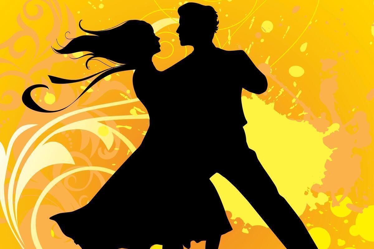 Logo für den Schwandorfer Stadtball. Es ist ein tanzendes Paar in schwarzer Silhouette vor einem gelben Hintergrund mit Schnörkeln in Hellgelb. 