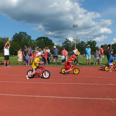 Bild vergrößern: Bambini Sportfest