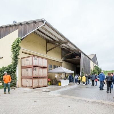 Bild vergrößern: Das Gebäude des Kartoffellagers von außen