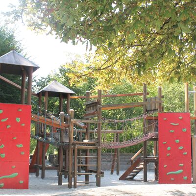 Bild vergrößern: JT_Ferien&Freizeit_Spielplatz2