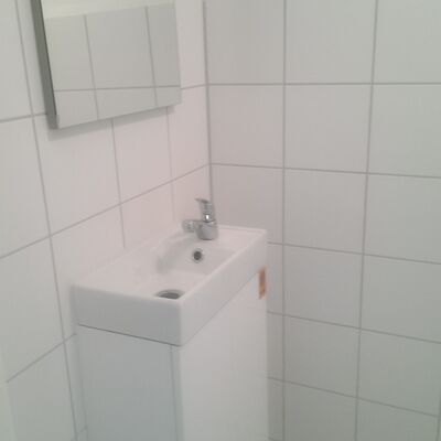 Bild vergrößern: WC 2_Breite Straße 8