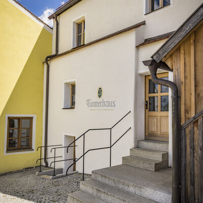 Bild vergrößern: Türmerhaus neben dem Blasturm