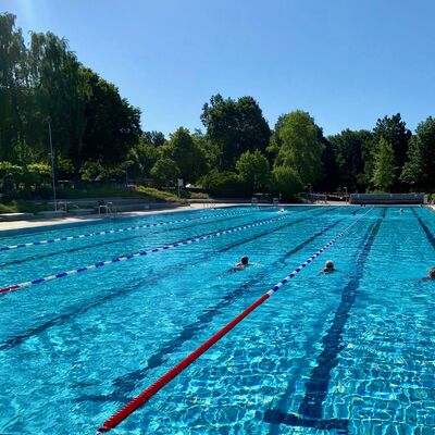 Bild vergrößern: Erlebnisbad Schwandorf - Schwimmerbecken