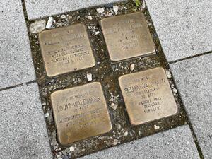 Bild vergrößern: Stolpersteine Schwandorf