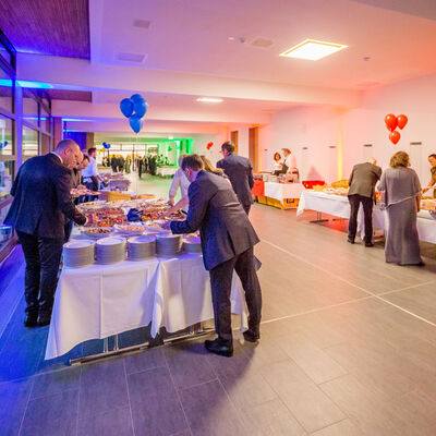 Aufnahme vom Buffet im Foyer