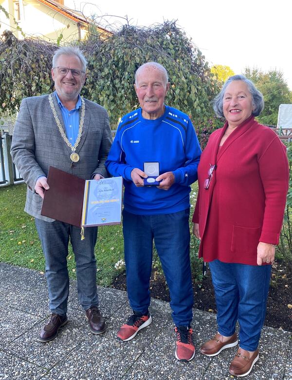 Bild vergrößern: Verleihung KMK-Medaille Leo Stierhof