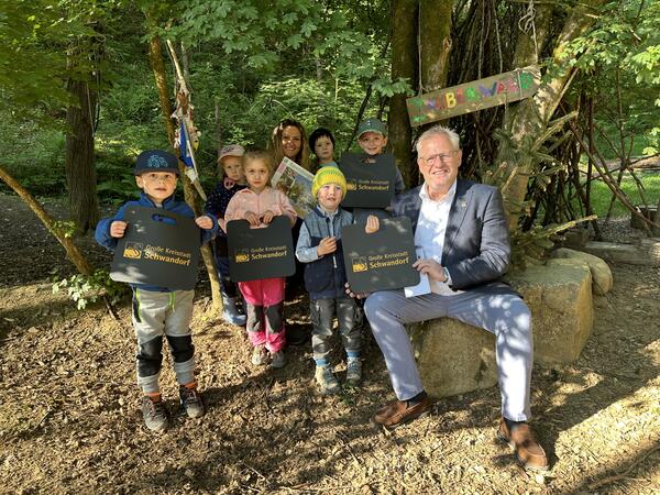 Tag der Kinderbetreuung - OB Besuch im Waldkindergarten 