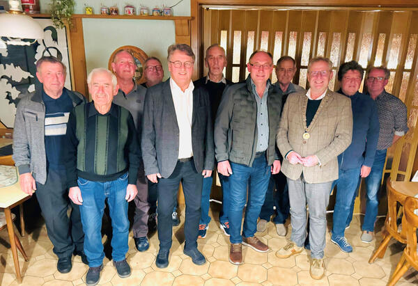 Bild vergrößern: Feldgeschworene Neuwahl