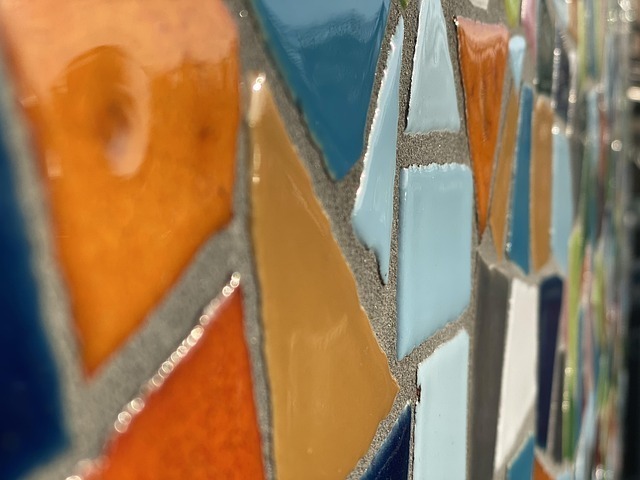 Eine Nahaufnahme eines Mosaiks