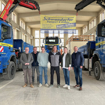 Besuch Schwandorfer Transport und Erdbau