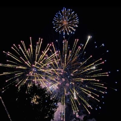 Feuerwerk-Schwandorf bei Nacht