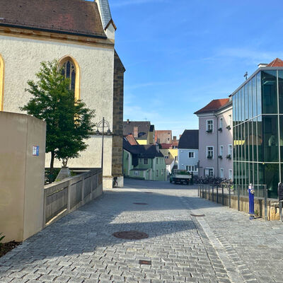 Bild vergrößern: Neugestaltete Kirchengasse_Foto_Lara Schmaus (2)