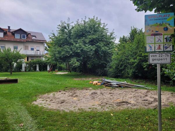 Bild vergrößern: Spielplatz Am Danneracker Foto Michael bel (1)