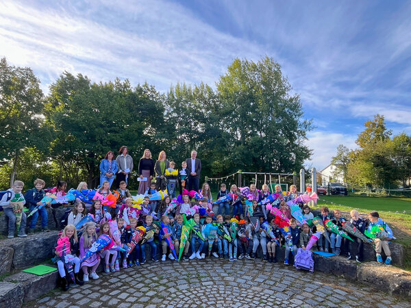 Bild vergrößern: Einschulung GS Ettmannsdorf_Foto_Julia Laen