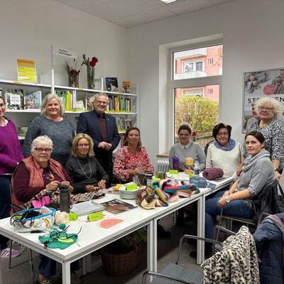 Strick- und Häkeltreff Stadtbibliothek SAD