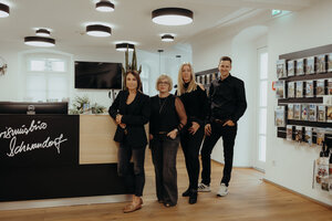 Bild vergr&ouml;&szlig;ern: Foto_Team_Tourismusb&uuml;ro