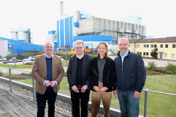 Bild vergrößern: Besuch ZMS_Foto_Stefan Karl