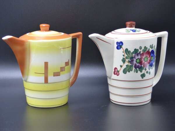 Bild vergr&ouml;&szlig;ern: Zwei Kaffeekannen, Form Maria