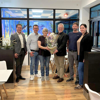 Michael Schmid &uuml;bernimmt Hallenbadcaf&eacute;_Foto_Daniel Weigl