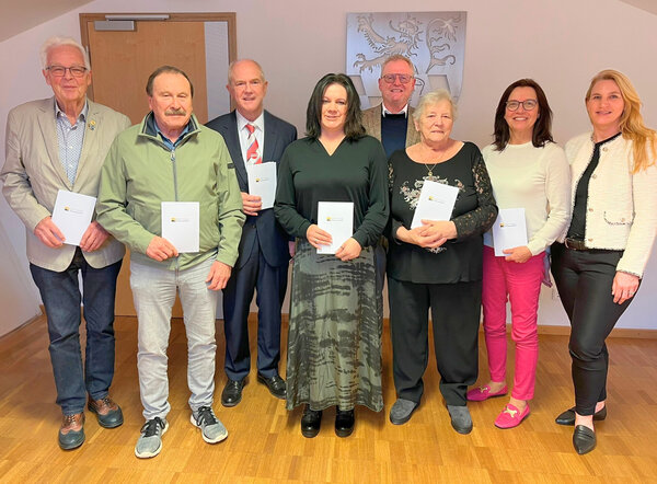 Bild vergr&ouml;&szlig;ern: �bergabe Ehrenamtskarten_Foto_Andreas Hofmeister