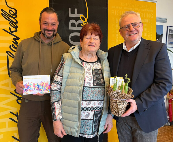 Bild vergr&ouml;&szlig;ern: Gratulation ArGe Jugend_Foto_Andreas Hofmeister