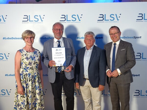 Nr. 1_Ehrenamtspreis Peter von der Sitt