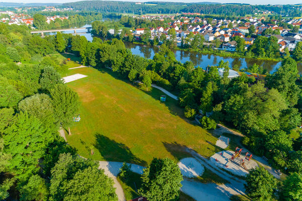 Bild vergrößern: Luftbild vom Stadtpark Schwandorf