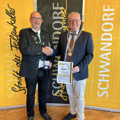 KMK-Medaille Karl Bachl_Foto_Andreas Hofmeister