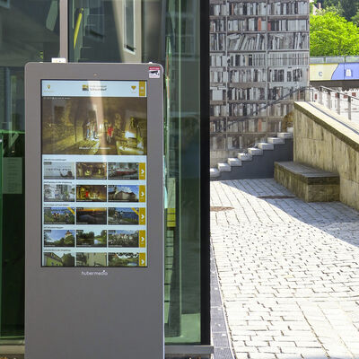 Foto des Terminals am Tourismusbro